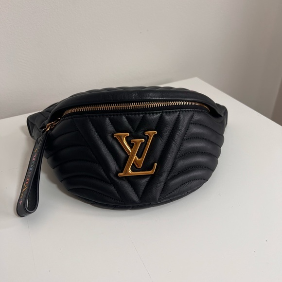 Louis Vuitton Wave Belt Bag - Picture 1 of 13